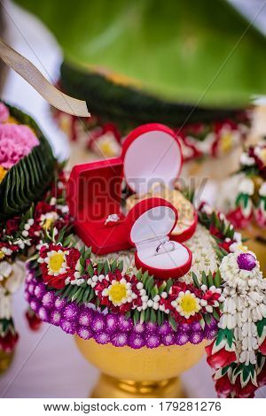 Flower tray with engage ring for Thai traditional wedding