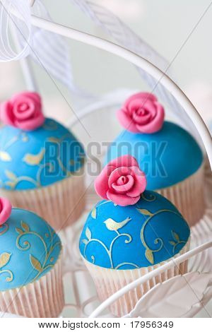 Wedding cupcakes