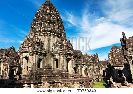 Ruins of the temple Banteay Srey, Angkor area, Siem Reap, Cambodia