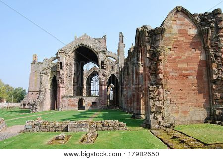Resterne af Melrose Abbey