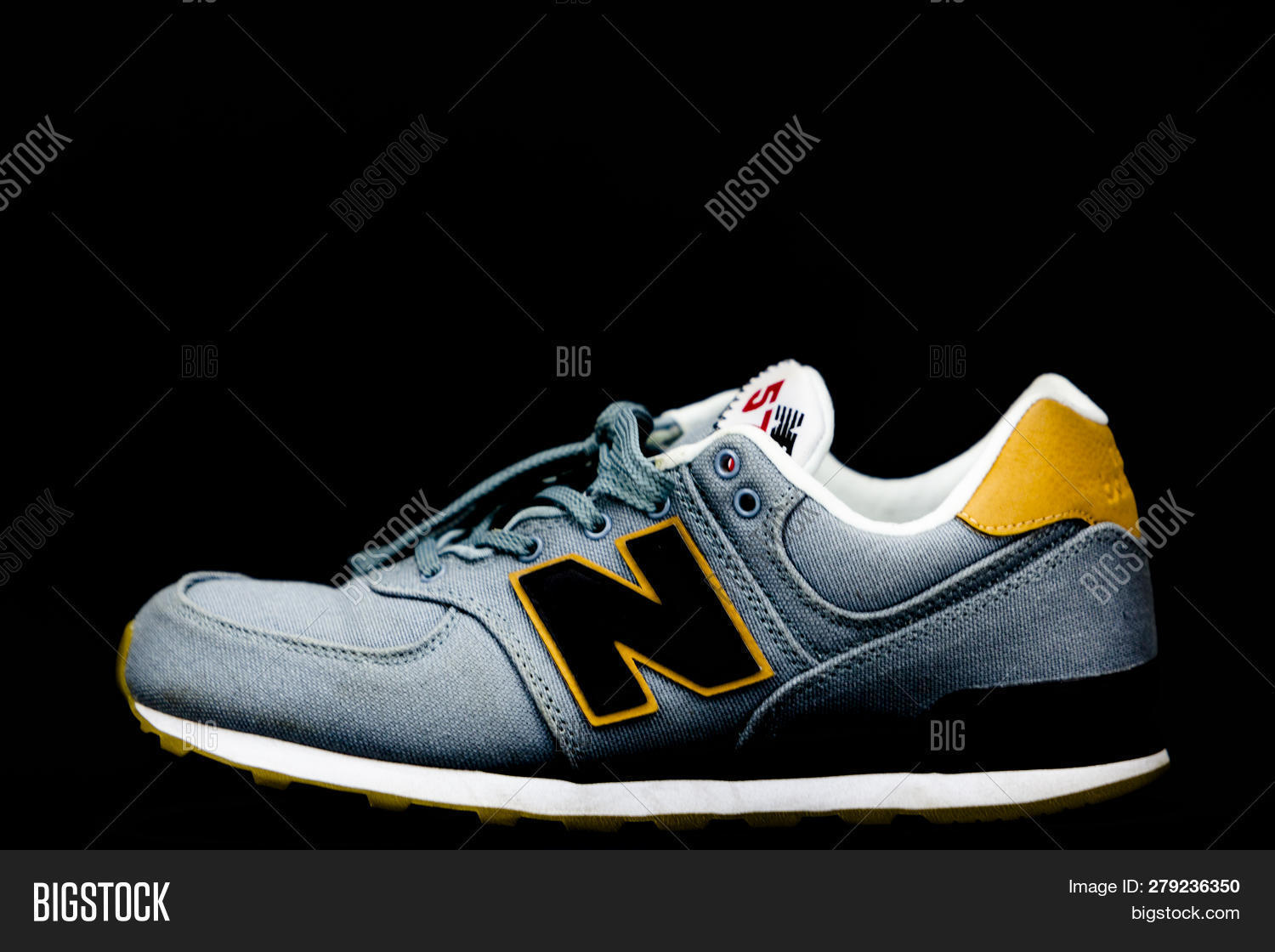 new balance boston shoes 2019