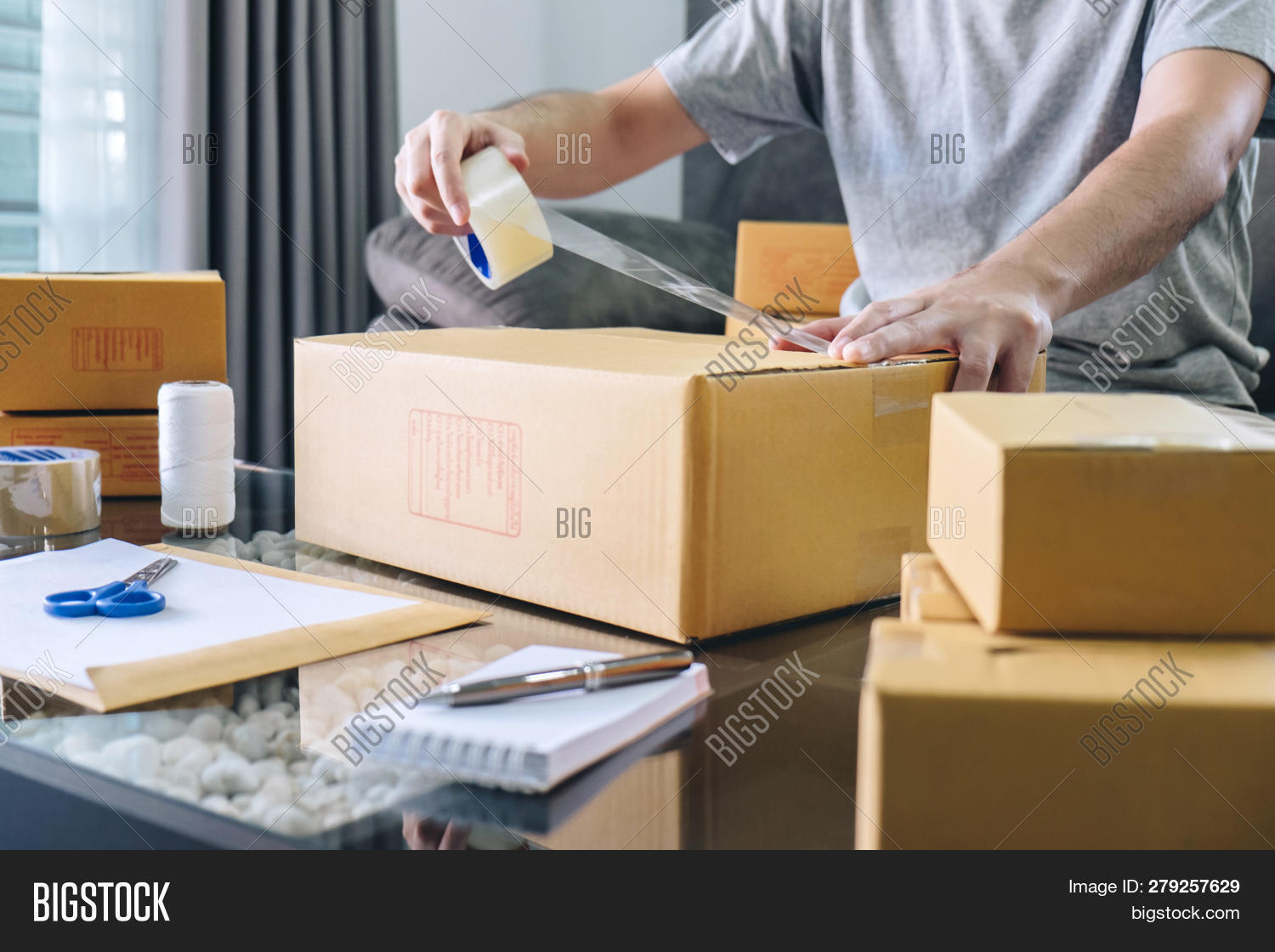 Small Business Parcel Image & Photo (Free Trial) Bigstock