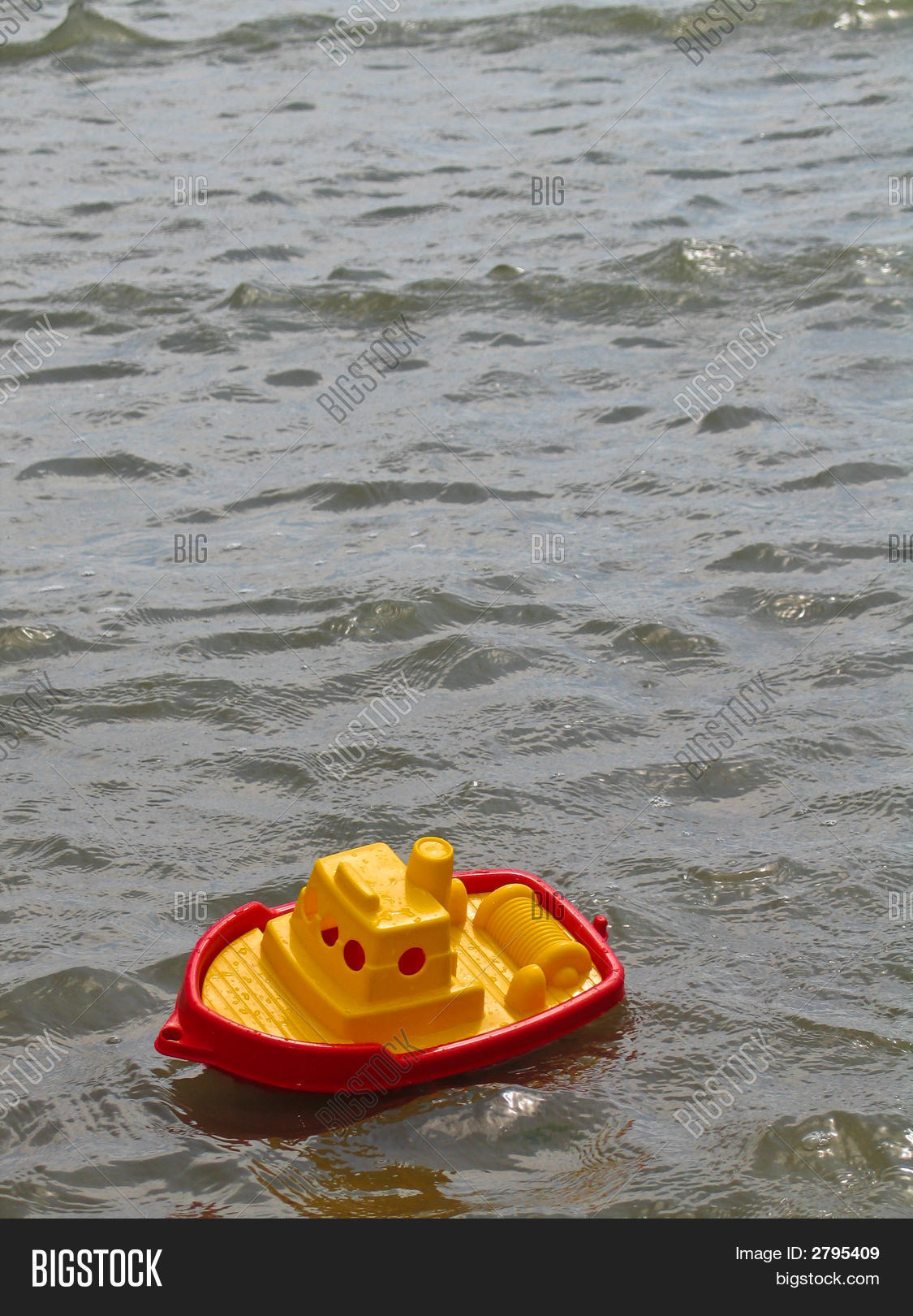 Plastic Toy Boat Ocean Image & Photo (Free Trial) | Bigstock