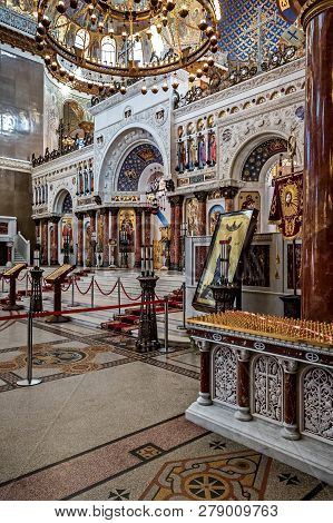 Kronstadt, Russia-09/16/2018: Naval Cathedral Of St. Nicholas The Wonderworker (nikolsky Stauropegic