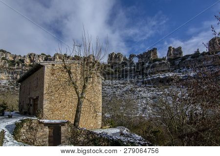 Mountain Karstic Landscape In Spain. Orbaneja Del Castillo