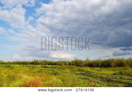 Paesaggio estivo vicino Stolin