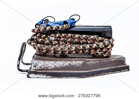 Junagadh-gujarat-india-december 31St 2018- Close Up Of Rusted Steam Iron Isolated On White With Its
