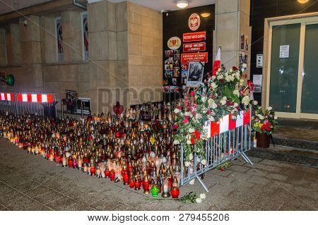 Gdansk, Poland - January 19, 2019:  Lots Of Candles At Entrance To City Hall Of Gdansk At Night. Can