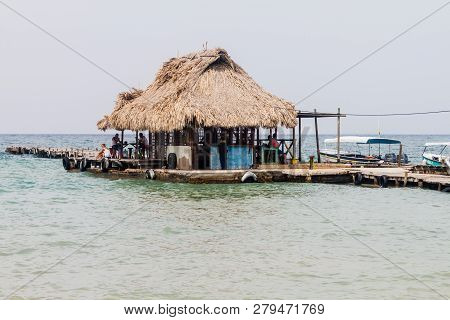 San Bernardo, Colombia - August 31, 2015: Bar On A Pier On Palma Island Of San Bernardo Archipelago,