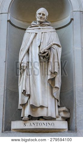 Saint Antonio Anthony Of Padua Statue Famous Florentine Uffizi Gallery Florence Italy. Anthony Close