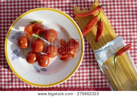 Spaghetti  èasta With Arrabbiata Sauce Made With Fresh Cherry Tomatoes And Hot Chili Pepper