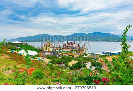 Vietnam Amusement Park Vinpearl