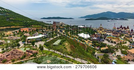 Vietnam Amusement Park Vinpearl