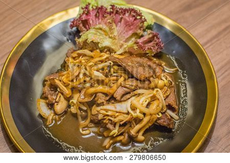 Gyu Teriyaki To Kinoko Sauteed Sliced Beef With Sweet Soya Sauce And Trio Mushroom
