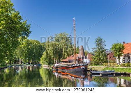 Hasselt, Netherlands - May 04, 2018: Historic Ship In The Center Of Hasselt, Netherlands