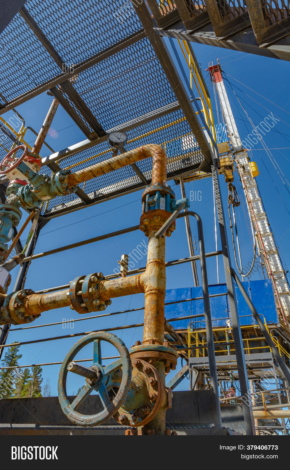 Fountain Fittings Oil Image & Photo (Free Trial) Bigstock