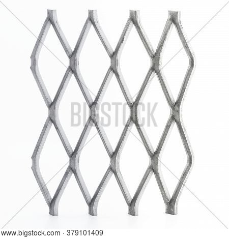 Torn Steel Grating For A Strong Floor With Technology