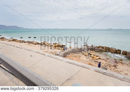 Vietnam Ocean Road From Mui Ne To Phan Rang