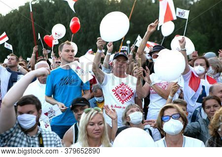 Minsk/belarus - July 30, 2020: Supporters Of Presidential Candidate Svetlana Tikhanovskaya At Her Ca