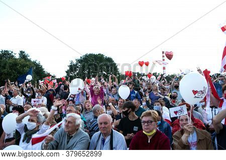 Minsk/belarus - July 30, 2020: Supporters Of Presidential Candidate Svetlana Tikhanovskaya At Her Ca