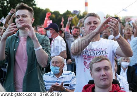 Minsk/belarus - July 30, 2020: Supporters Of Presidential Candidate Svetlana Tikhanovskaya At Her Ca