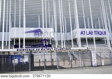 Bordeaux , Aquitaine/france - 10 25 2019 : Lettering Sign Logo New Stadium In Bordeaux Girondin Fran