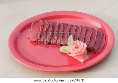 ทูน่า Ahi seared