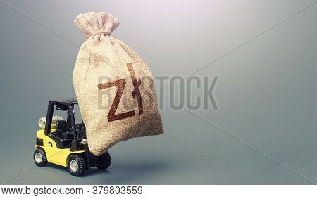 Forklift Carrying A Polish Zloty Money Bag. Anti-crisis Budget. Borrowing On Capital Market. Stimula