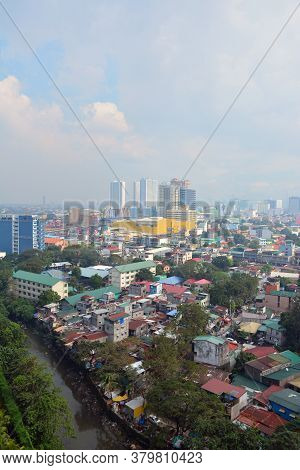 Quezon City, Ph - Dec 25 - Quezon City Overview During Daytime Afternoon On December 25, 2018 In Que