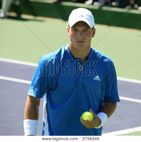 Evgeny Korolev presso Pacific Life Open