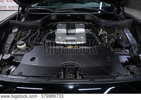 Novosibirsk/ Russia - August 01  2020: Infiniti Fx, Close Up Detail Of  Car Engine, Front View. Inte