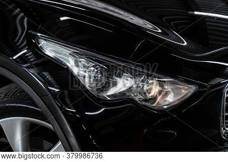 Novosibirsk/ Russia - August 01  2020: Infiniti Fx, Detail Light Close Up Of On New Car. Exterior De