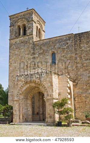Heiligdom van St. Maria d' Anglona. Tursi. Basilicata. Italië.