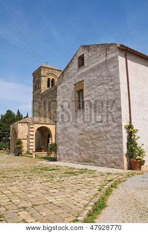 Heiligdom van St. Maria d' Anglona. Tursi. Basilicata. Italië.