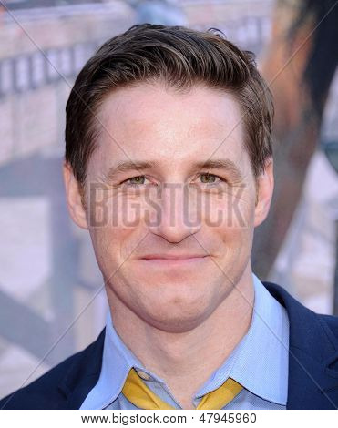 LOS ANGELES - JUN 22: Sam Jaeger przybywa do 