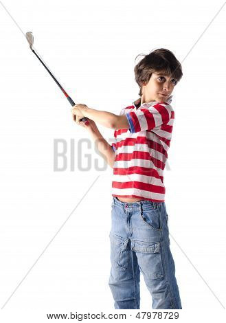 Bambino usando Golf Club in piedi sul bianco