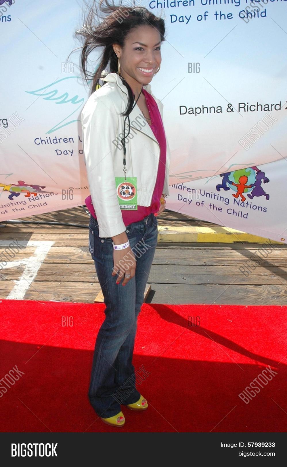 Lisa Tucker (singer) Lisa Tucker (singer) new pictures Lisa Tucker (singer) Lisa Tucker (singer) new foto