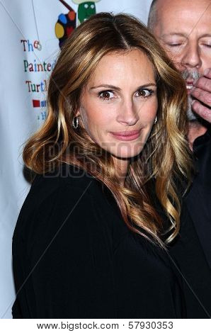 Julia Roberts  at a Staged Reading of 'The World of Nick Adams' to benefit Painted Turtle Childrens Camp. Davies Symphony Hall, San Francisco, CA. 10-27-08