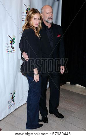 Julia Roberts and Bruce Willis  at a Staged Reading of 'The World of Nick Adams' to benefit Painted Turtle Childrens Camp. Davies Symphony Hall, San Francisco, CA. 10-27-08