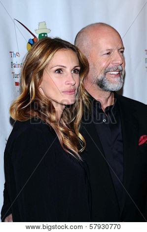 Julia Roberts and Bruce Willis  at a Staged Reading of 'The World of Nick Adams' to benefit Painted Turtle Childrens Camp. Davies Symphony Hall, San Francisco, CA. 10-27-08