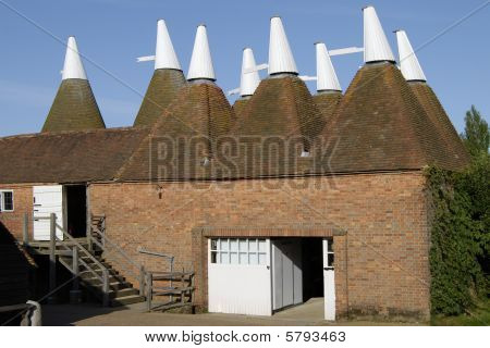 Sušárnách, Kent, Anglie