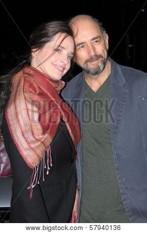 Sheila Kelley and Richard Schiff  at the 2008 AFI Film Festival Screening of 'Defiance'. Arclight Theater, Hollywood, CA. 11-09-08
