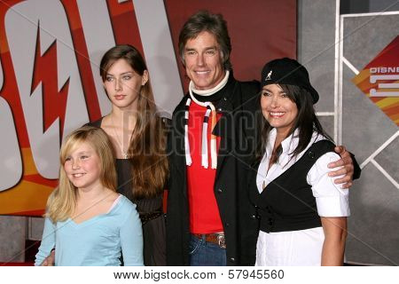 Ron Moss with Devin DeVasquez and family  at the World Premiere of 'Bolt'. El Capitan Theatre, Hollywood, CA. 11-17-08