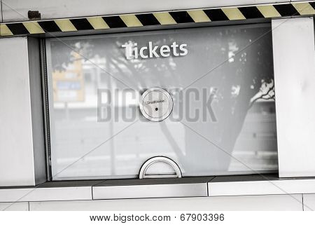 Closed Ticked Counter