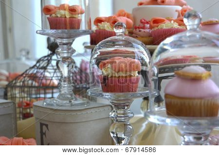 pink cupcakes