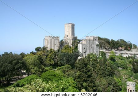 O Castelo de Venere