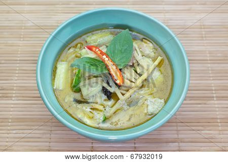 Green curry Chicken