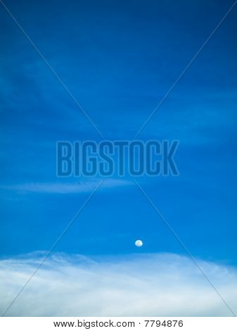 Dia lua azul céu