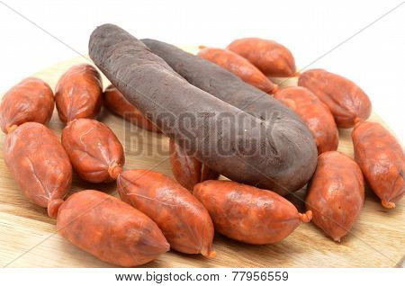sausage and blood sausage (chorizo y morcilla)