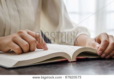 Closeup of reading